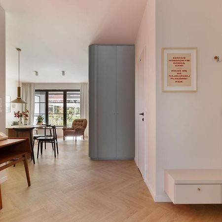 Solidarnosc Three Bedrooms & Garden Apartment Gdansk Exterior foto